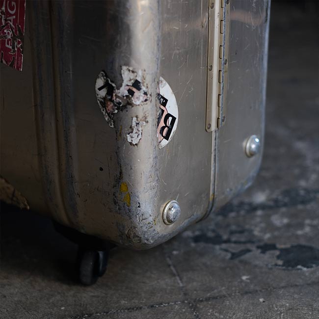ZERO HALLIBURTON suitcase