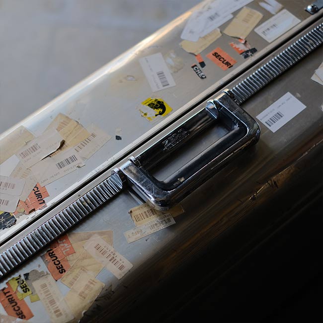 ZERO HALLIBURTON suitcase