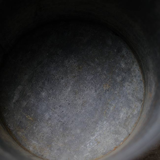 Black tin can