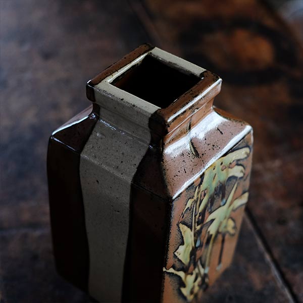 Iron-glazed vase