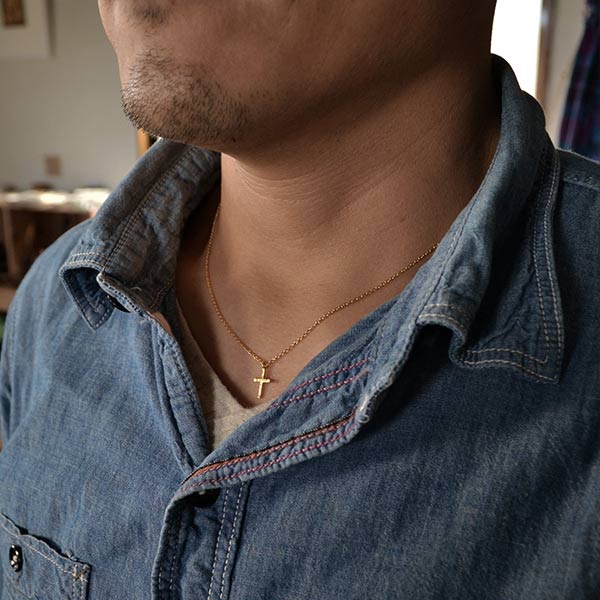 Small, slender cross necklace (40-50cm) K18 cross x K18 chain