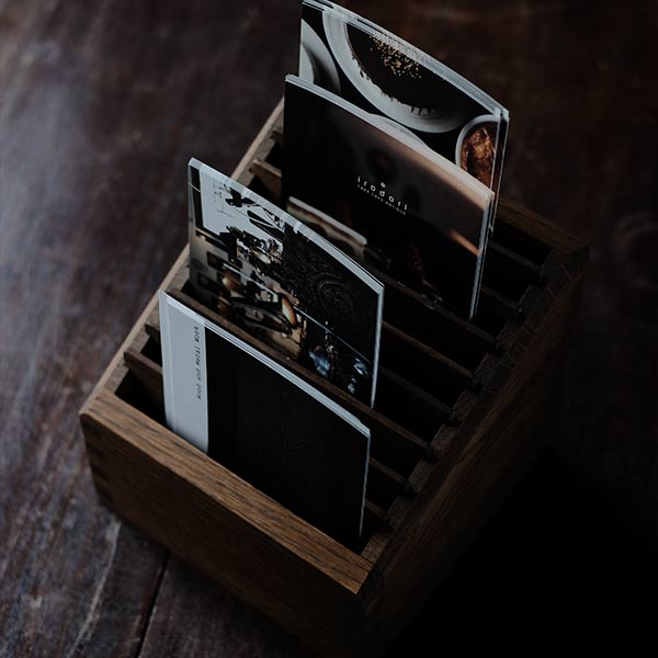 9 card storage spaces