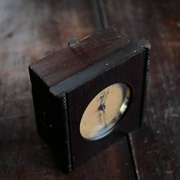 AICHI TOKEI Aichi Clock Hand-wound Wall Clock