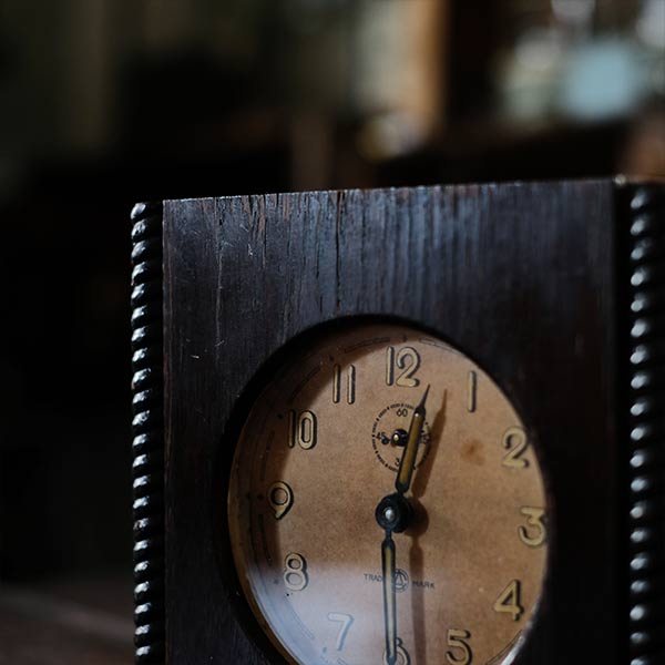 AICHI TOKEI Aichi Clock Hand-wound Wall Clock