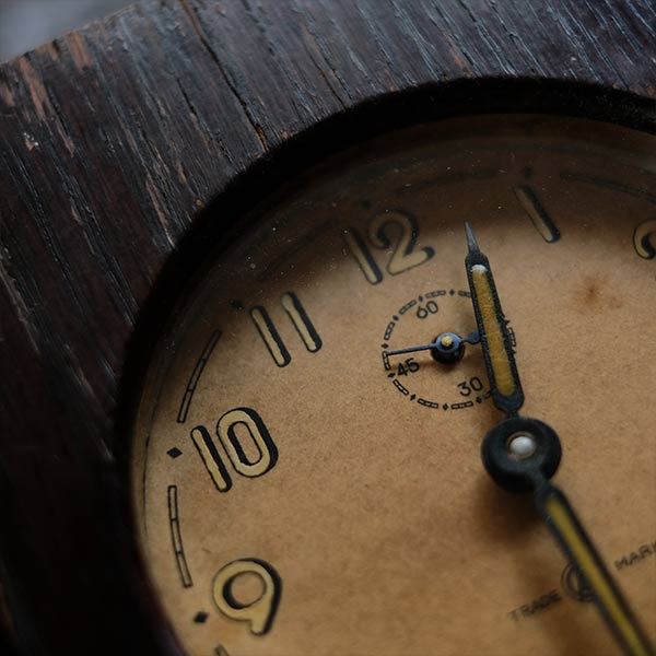 AICHI TOKEI Aichi Clock Hand-wound Wall Clock