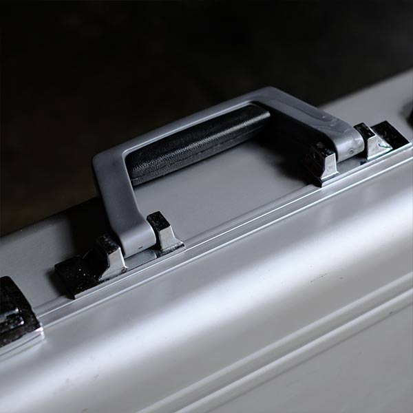 Aluminum briefcase