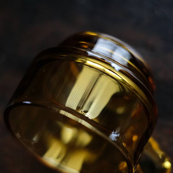 曽我ガラス アンバーのカップ&ソーサー