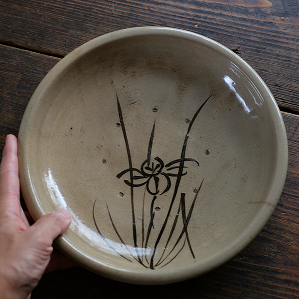 Iris design stone plate