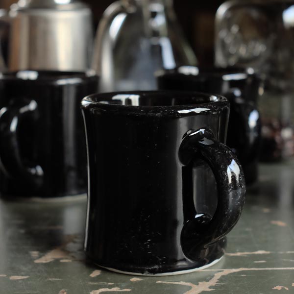 Victor Mug Black (Late Model)