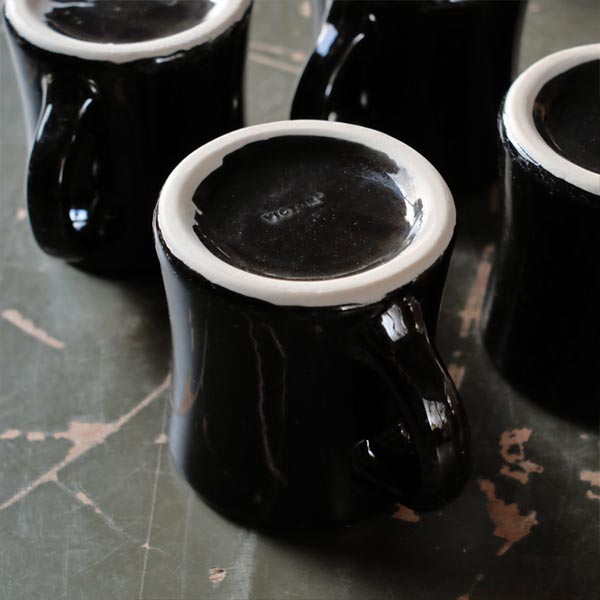 Victor Mug Black (Late Model)