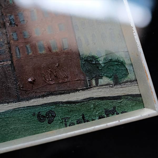 油彩画「茶色いビル」