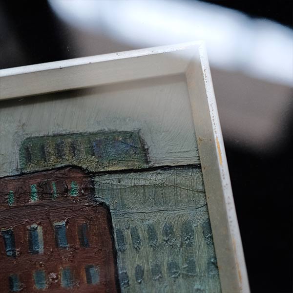 油彩画「茶色いビル」