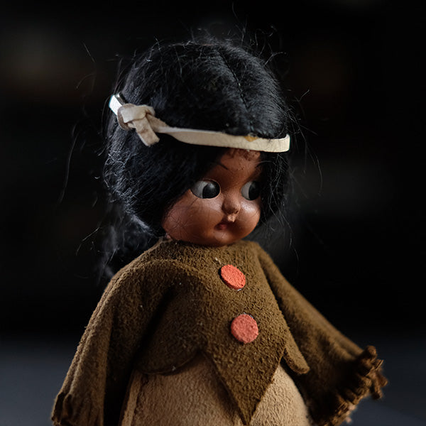 Carlson Dolls インディアンの女の子