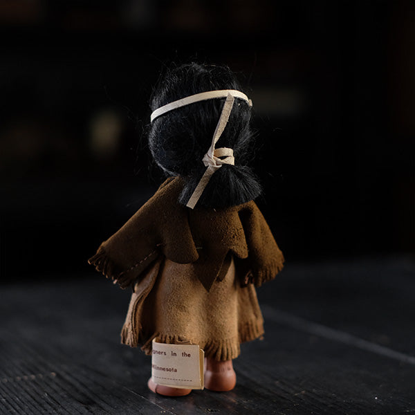 Carlson Dolls インディアンの女の子