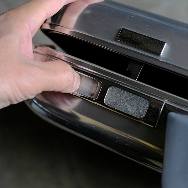 Aluminum briefcase
