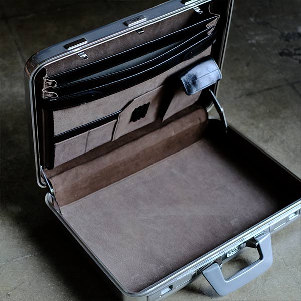 Aluminum briefcase