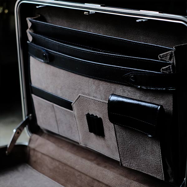 Aluminum briefcase