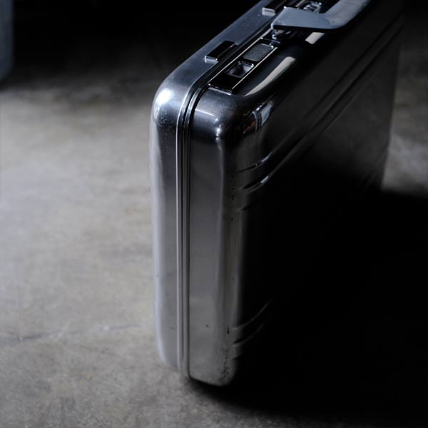 Aluminum briefcase