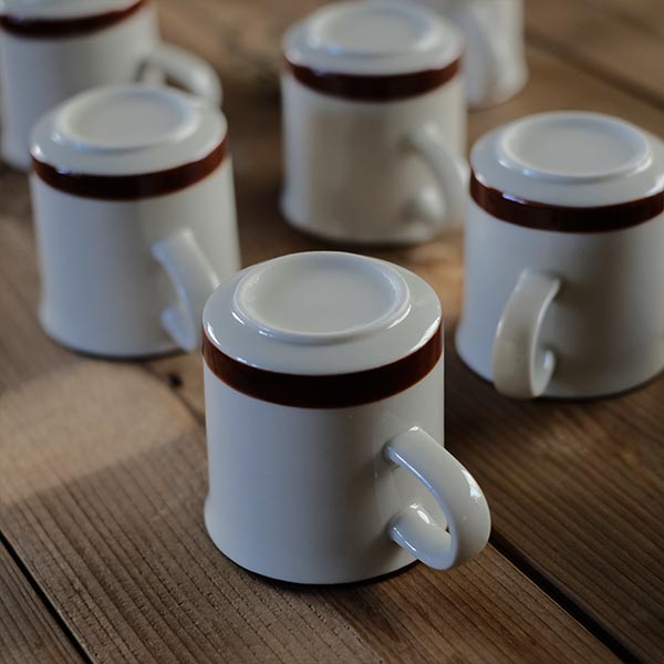 茶色いラインのマグカップ(デッドストック)