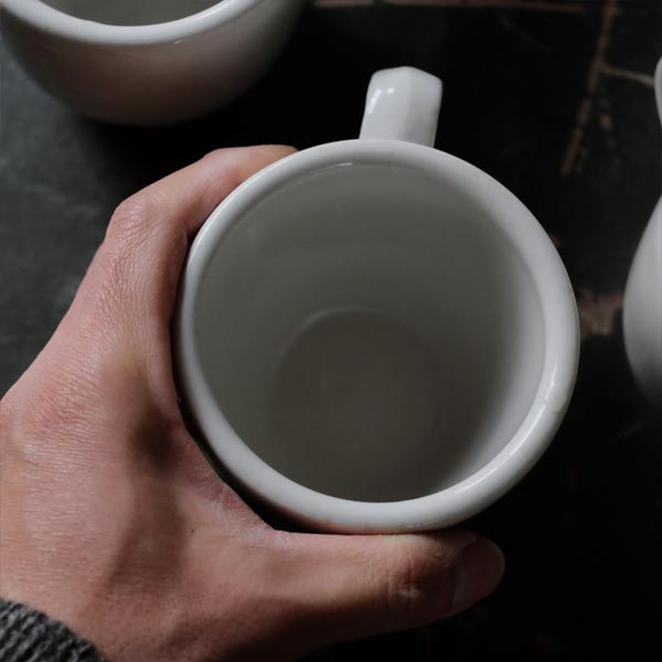 Victor mug (early model)