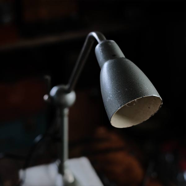 A small French arm lamp