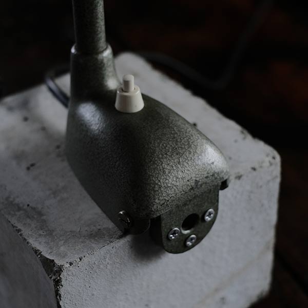 A small French arm lamp