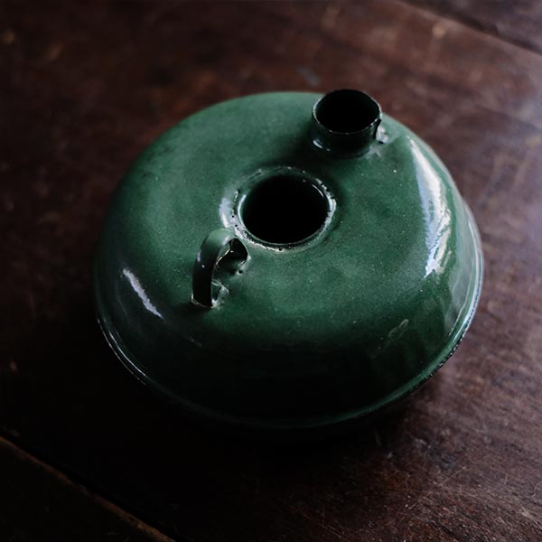 Enamel iron