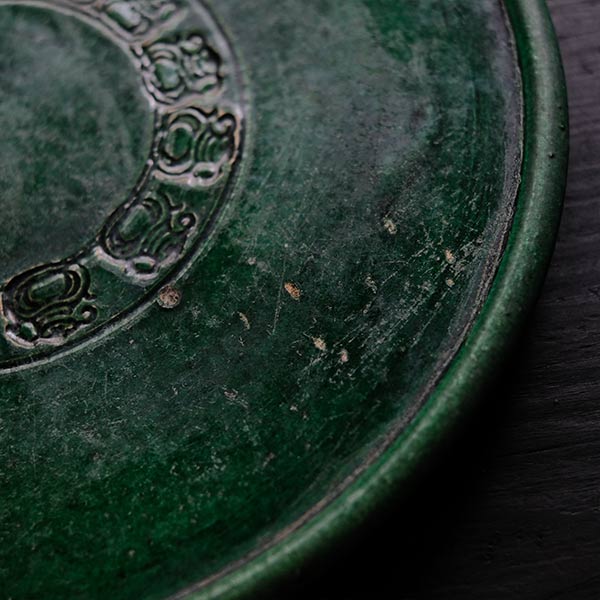 Green glaze lantern plate