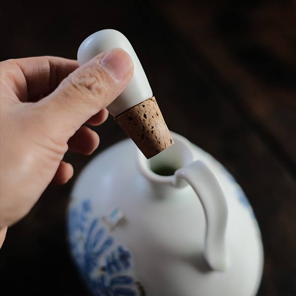 Hakusan Porcelain Jug