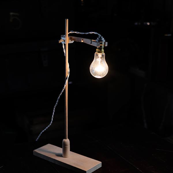 bare bulb stand light