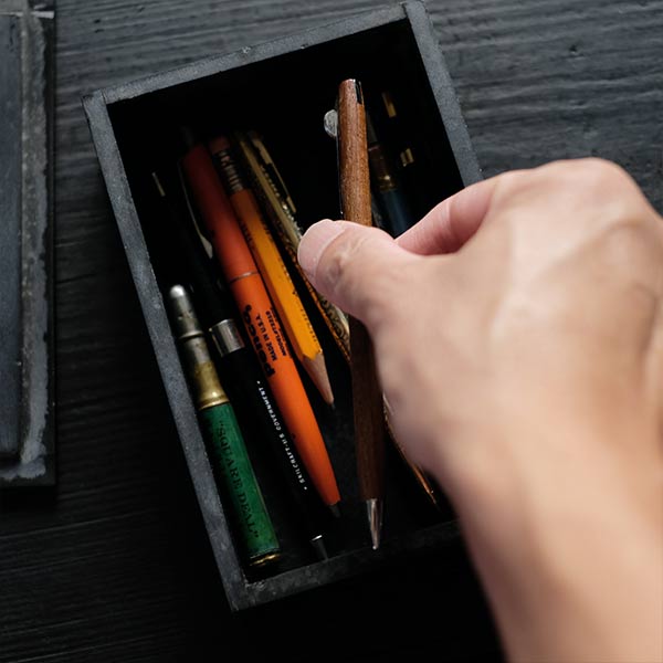 Stone inlaid trinket box