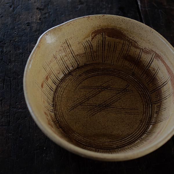 黄瀬戸 平鉢(片口)