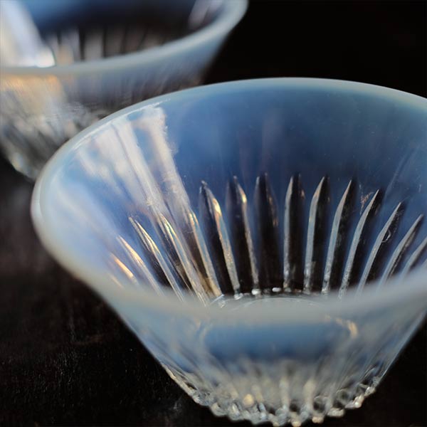 乳白ぼかしの氷コップ