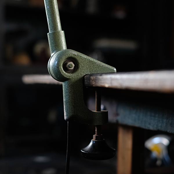 LUMINA desk lamp