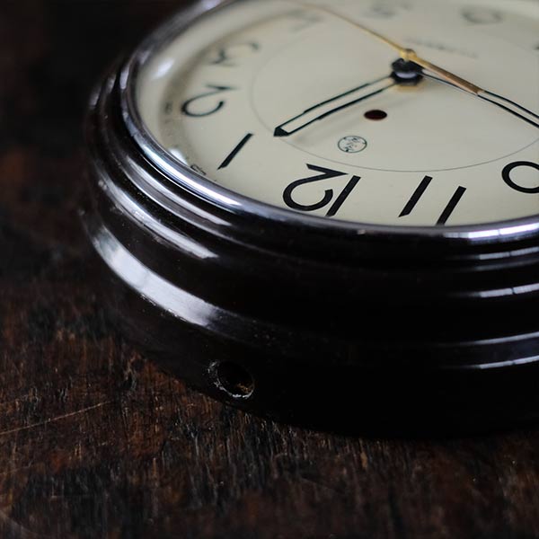 Mazda electric clock with battery-powered quartz movement replaced (dead stock)