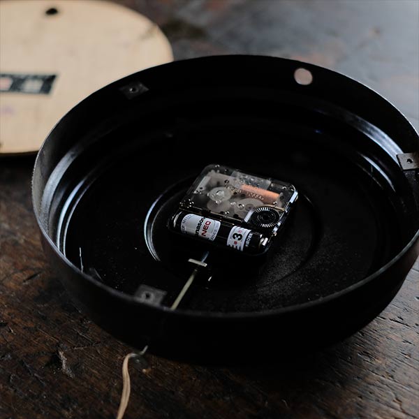 Mazda electric clock with battery-powered quartz movement replaced (dead stock)