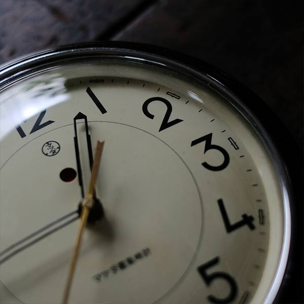 Mazda electric clock with battery-powered quartz movement replaced (dead stock)