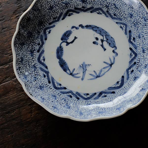 Fine arabesque medium plate