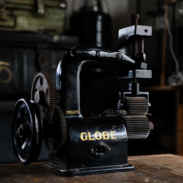 Minami Sewing Machine「GLOBE」