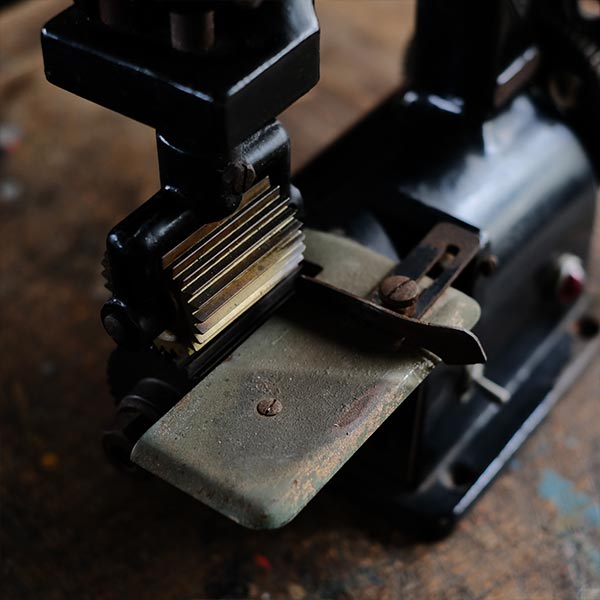 Minami Sewing Machine「GLOBE」