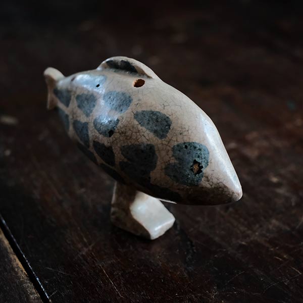 Fish incense holder