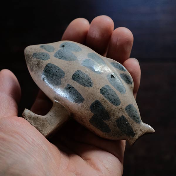 Fish incense holder