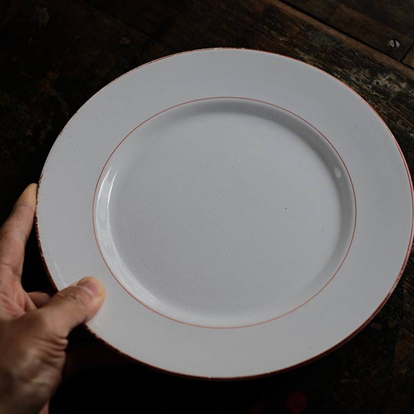 NIPPON KOSHITSU TOKIO (Japanese Hard Pottery) IRONSTONE Red Line Plate φ23cm