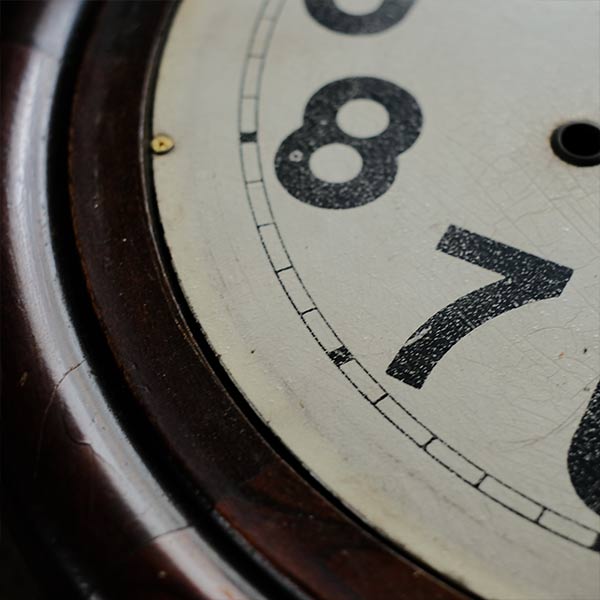 OPAL wall clock with battery-operated quartz movement replaced