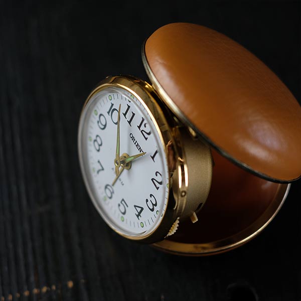 ORIENT Manual Winding Travel Clock