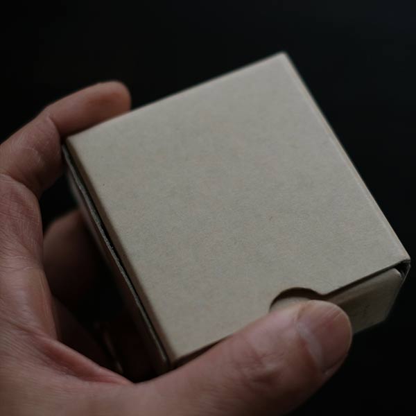 厚紙のケース L(バラ売り)