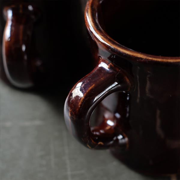 Victor Mug, Red Brown (Late Model)