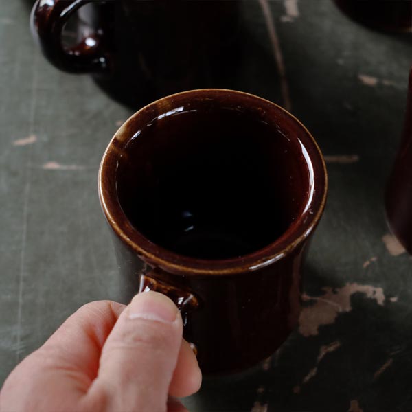 Victor Mug, Red Brown (Late Model)