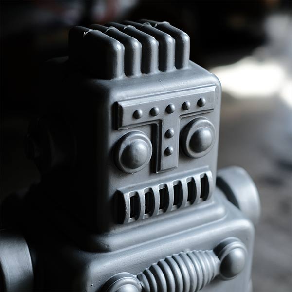 大きなロボットの貯金箱