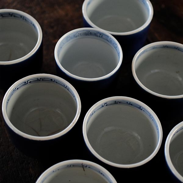 瑠璃釉の湯呑み(向付)